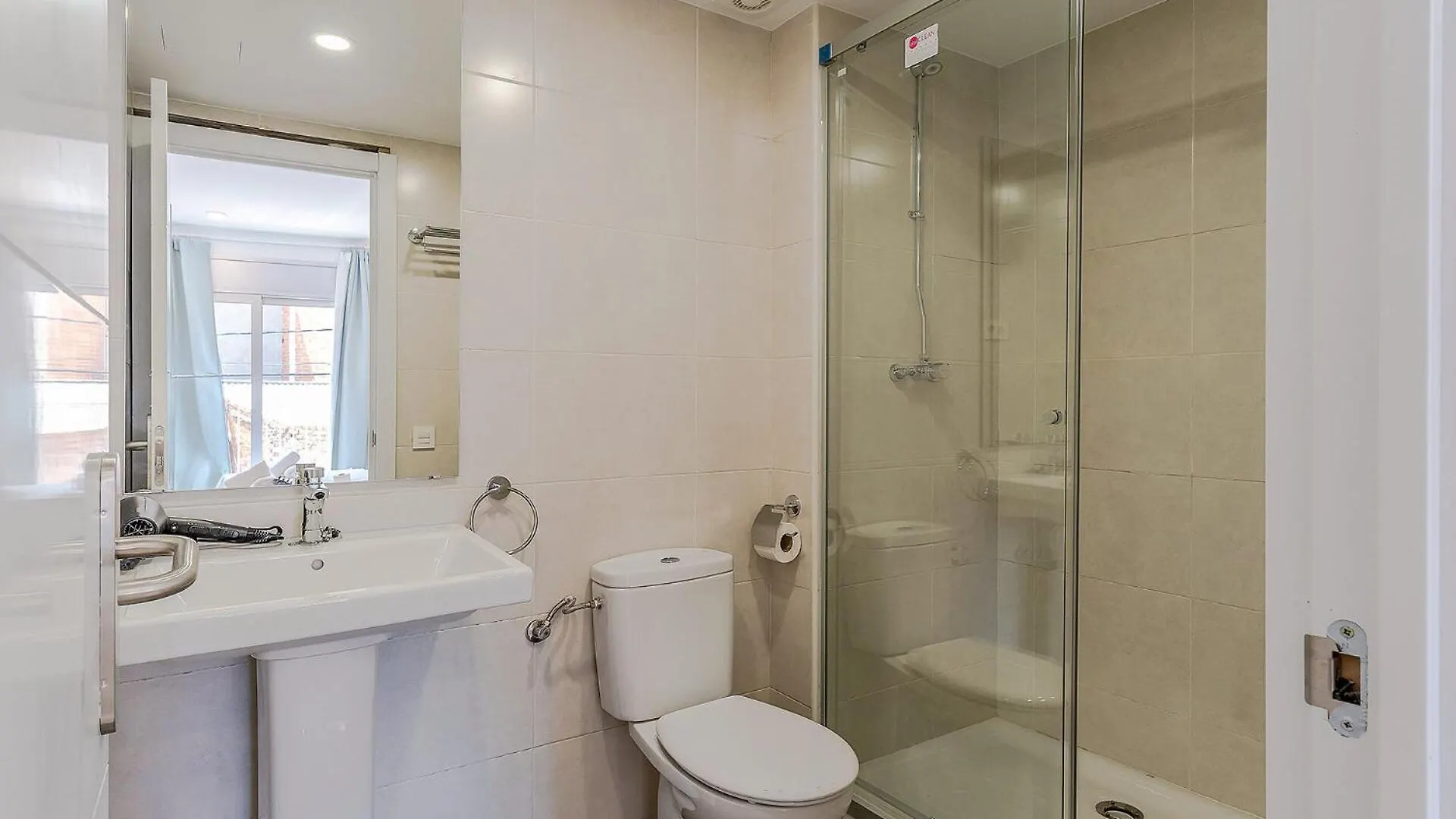 4237 - Ab Santa Coloma III Apartment Barcelona
