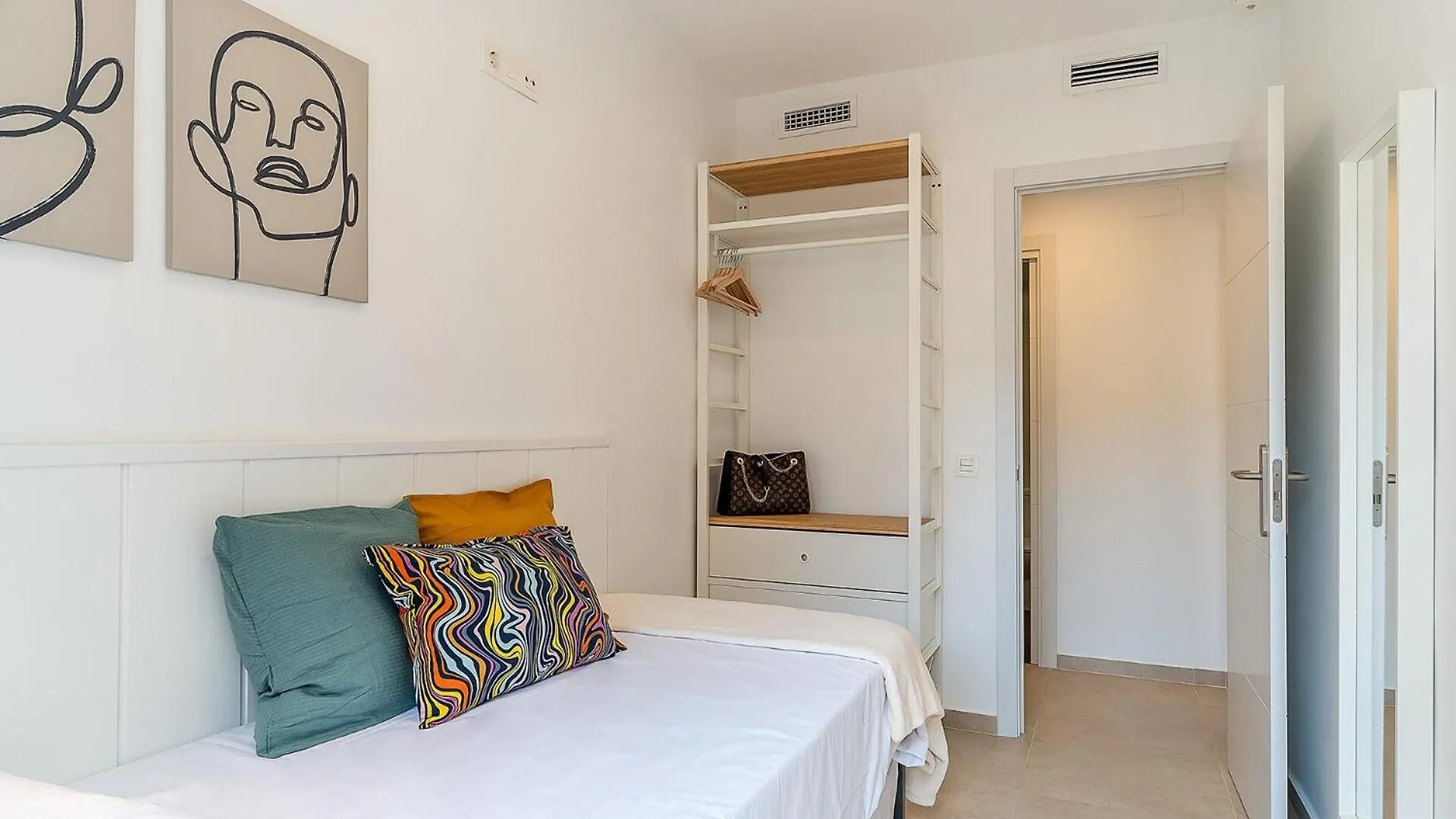 4237 - Ab Santa Coloma III Apartment Barcelona Spain